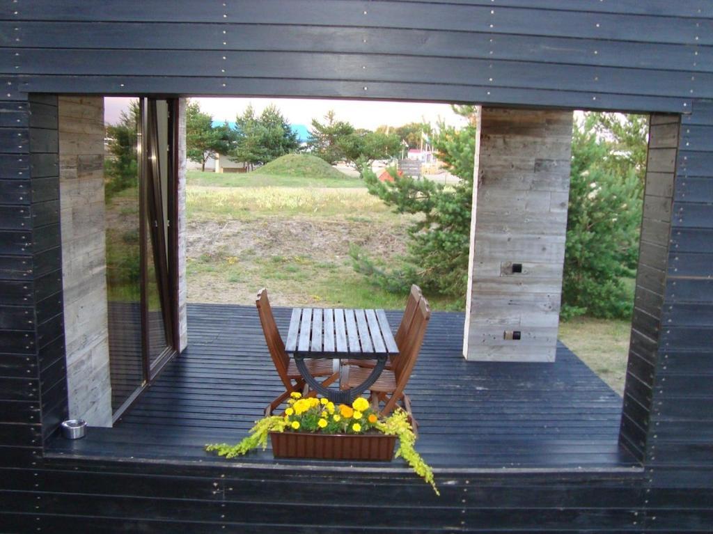 Pavilosta Marina Kamer foto