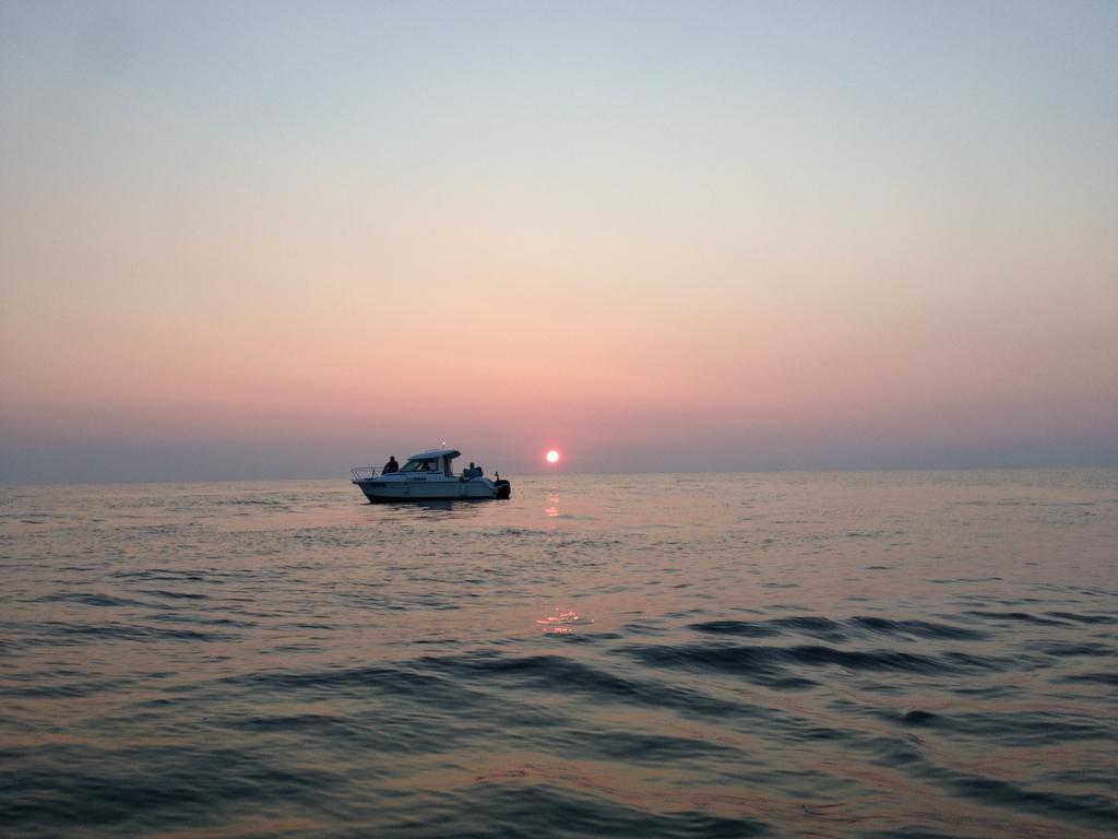 Pavilosta Marina Buitenkant foto